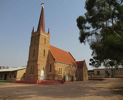 Holy_Cross_Lutheran_Church